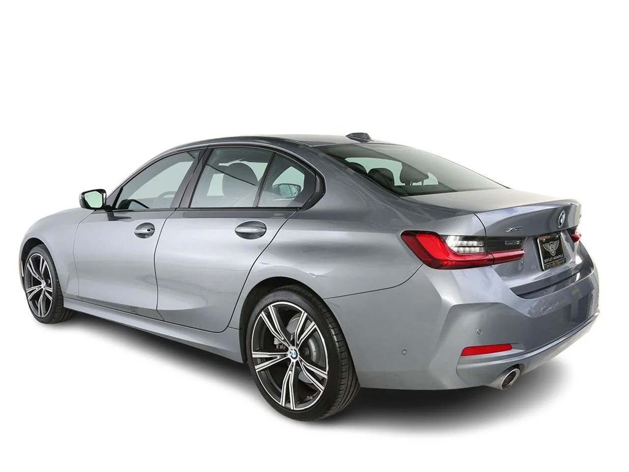 Used 2023 Gray BMW 330i xDrive image 8