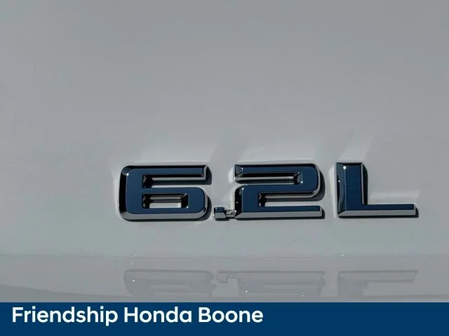 Used 2025 White Chevrolet RST image 13