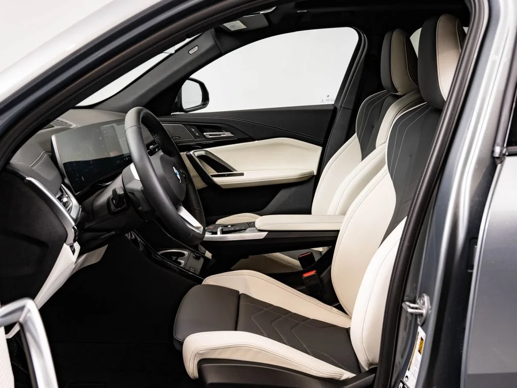 New 2027 Skyscraper Grey Metallic BMW xDrive28i image 22