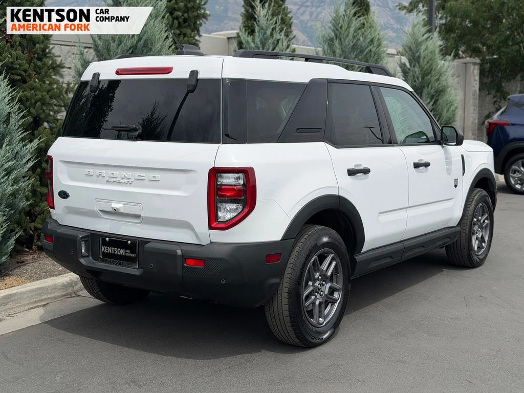 Used 2025 White Ford Big Bend image 6