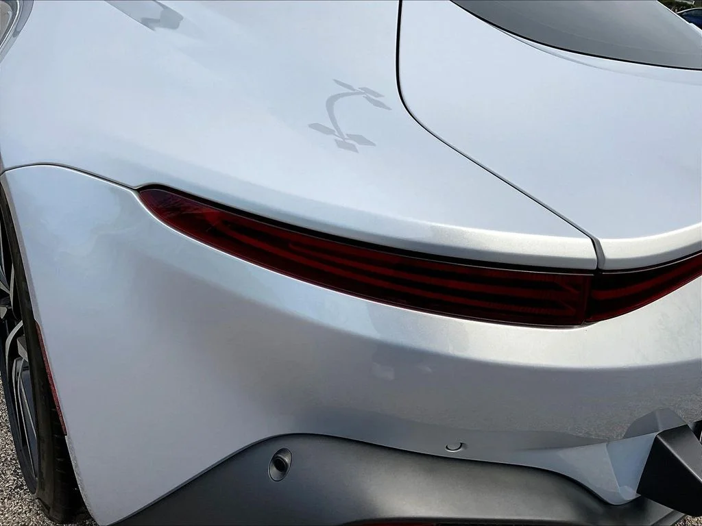 Used 2020  Aston Martin  image 21