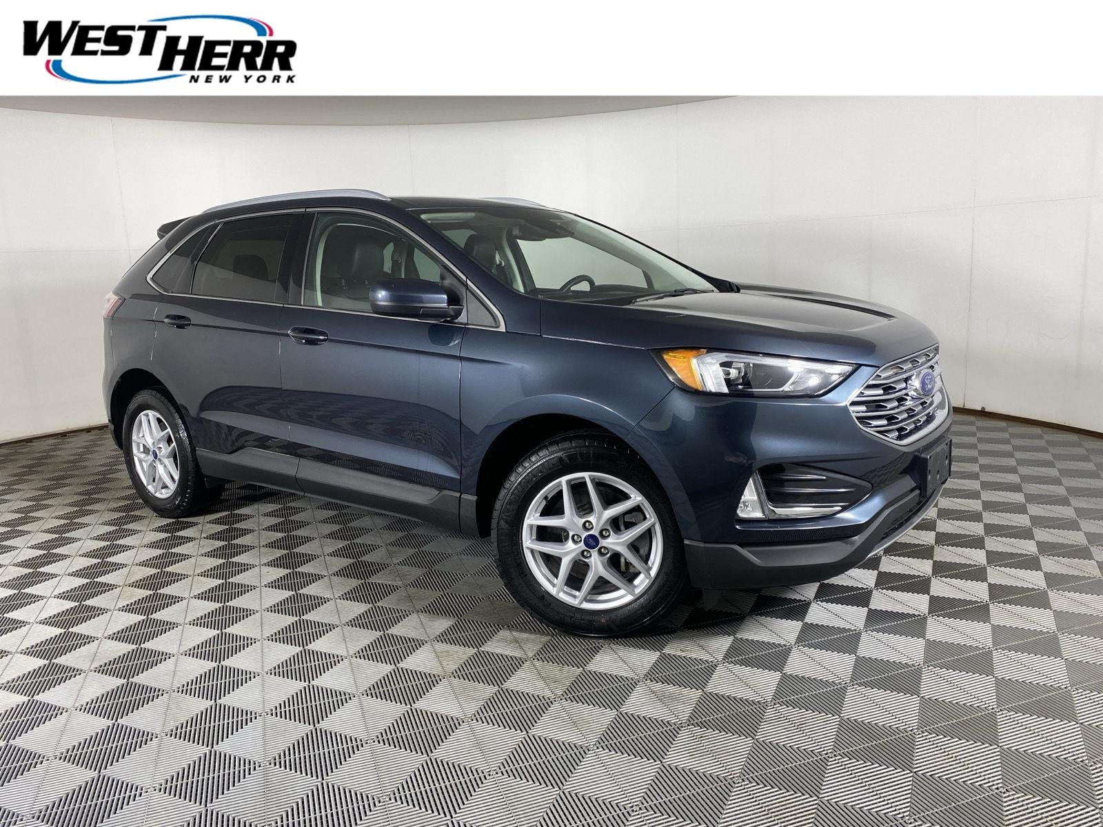 2022 Ford Edge SEL AWD's photo