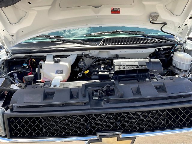 Certified Used 2020 SUMMIT WHITE Chevrolet LT image 32