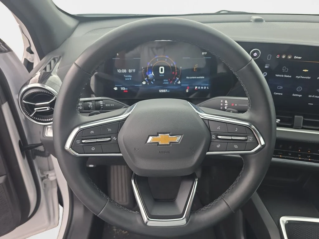 Used 2026 Summit White Chevrolet LT image 13
