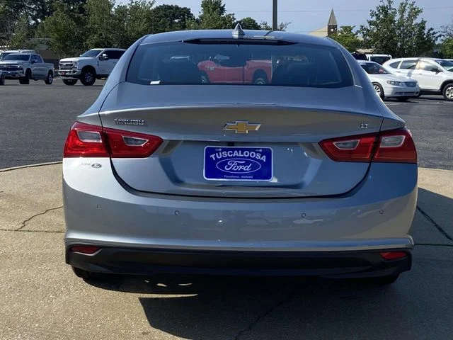 Used 2024 Gray Chevrolet LT image 3