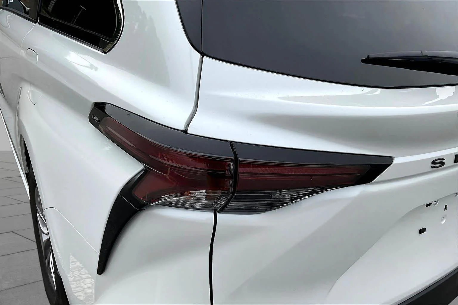 New 2026 Wind Chill Pearl Toyota XLE image 14