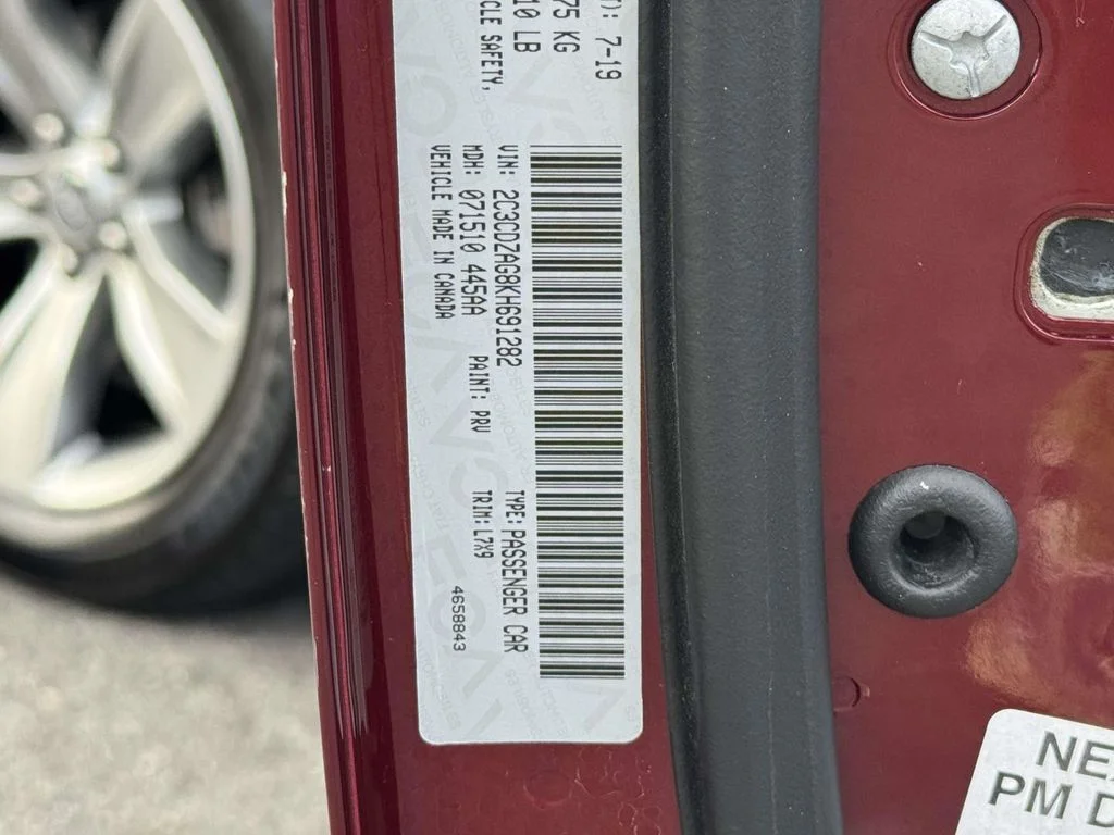 Used 2019 Red Dodge SXT image 29