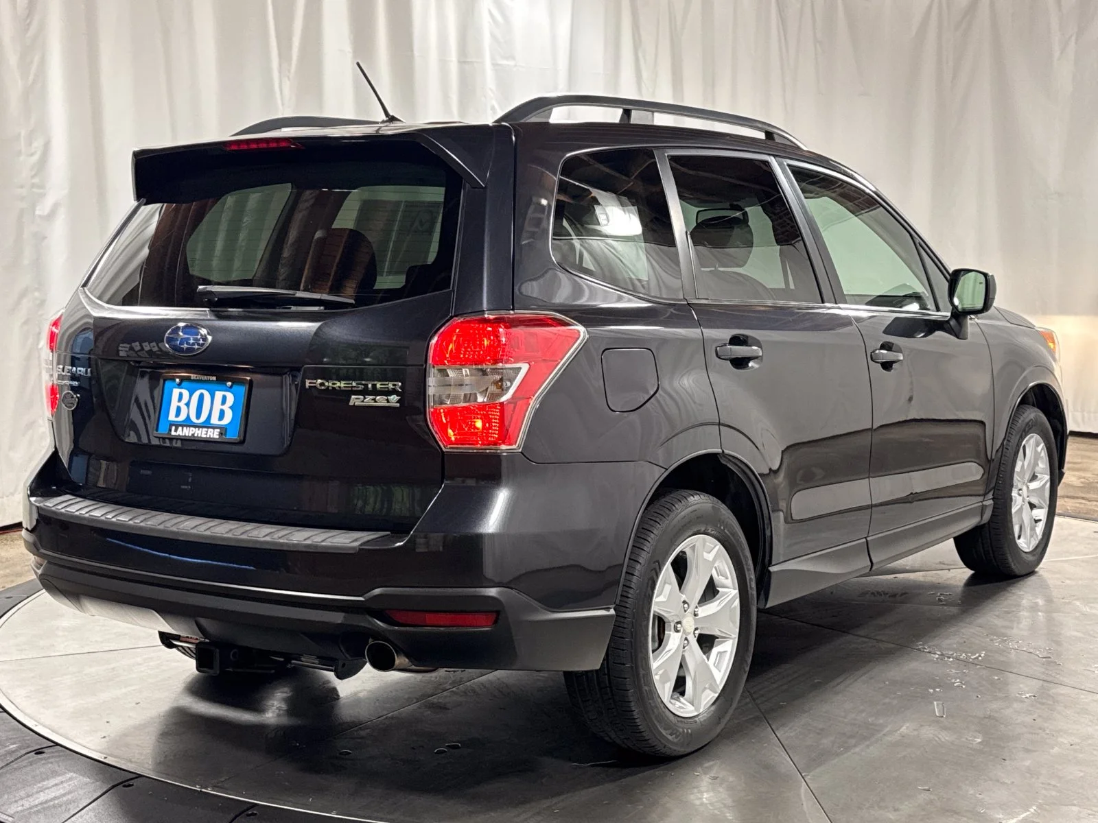 Used 2014 Dark Gray Metallic Subaru 2.5i Limited image 10