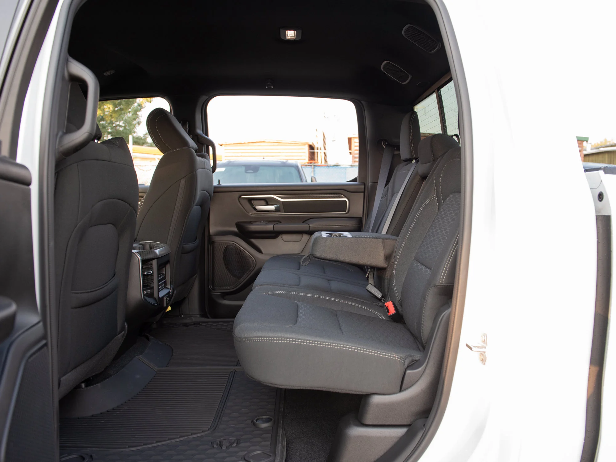 New 2026 White RAM Big Horn Night* Crew Cab 4x4, Level 2 Equipment Group, 3.92 Rear Axle image 22