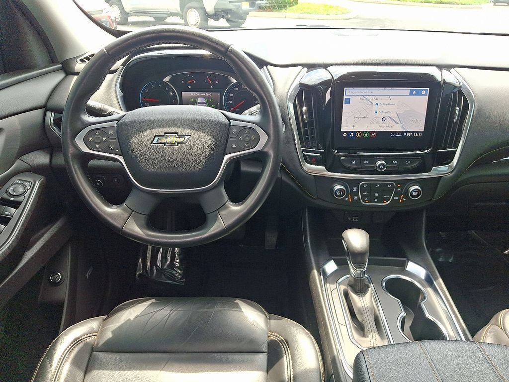 Used 2021 SUMMIT WHITE Chevrolet RS image 12