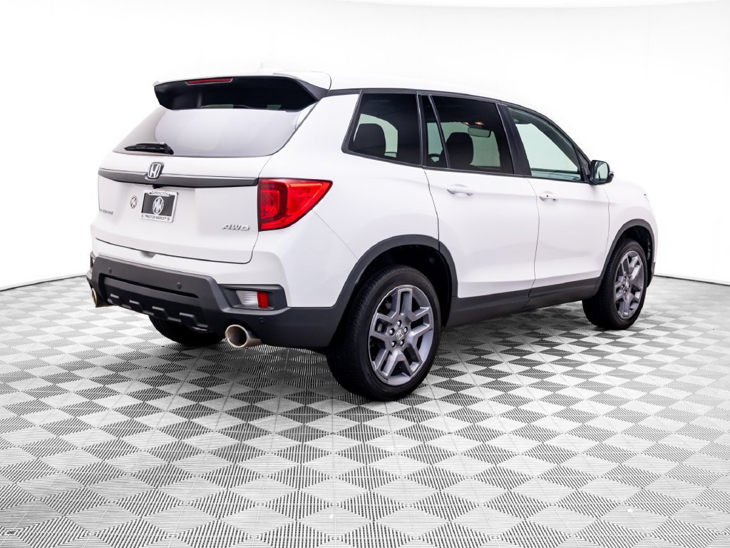 Certified Used 2023 Platinum White Pearl Honda AWD EX-L image 7