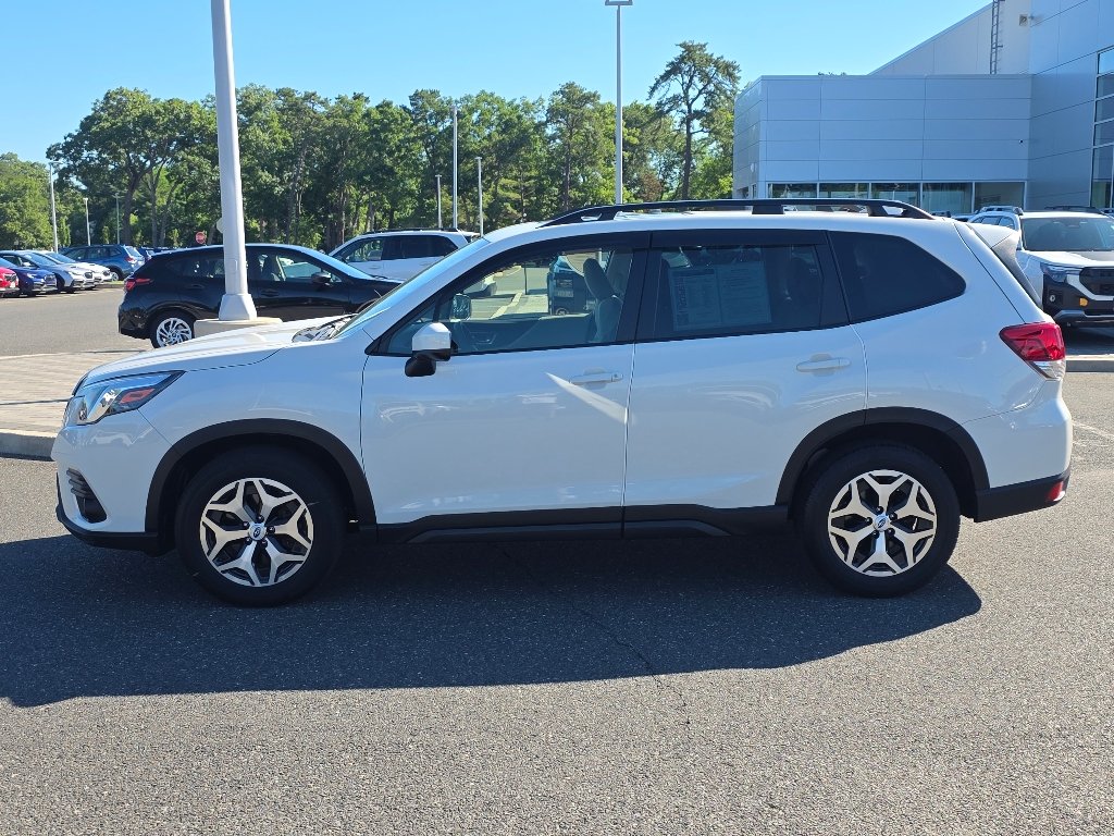 Used 2023 White Subaru Premium image 13