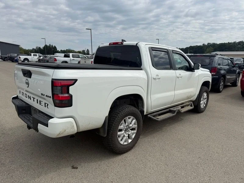 Used 2022 White Nissan SV image 13