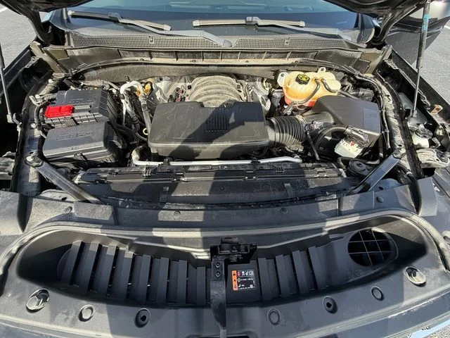 Used 2022 Black Chevrolet LS image 22