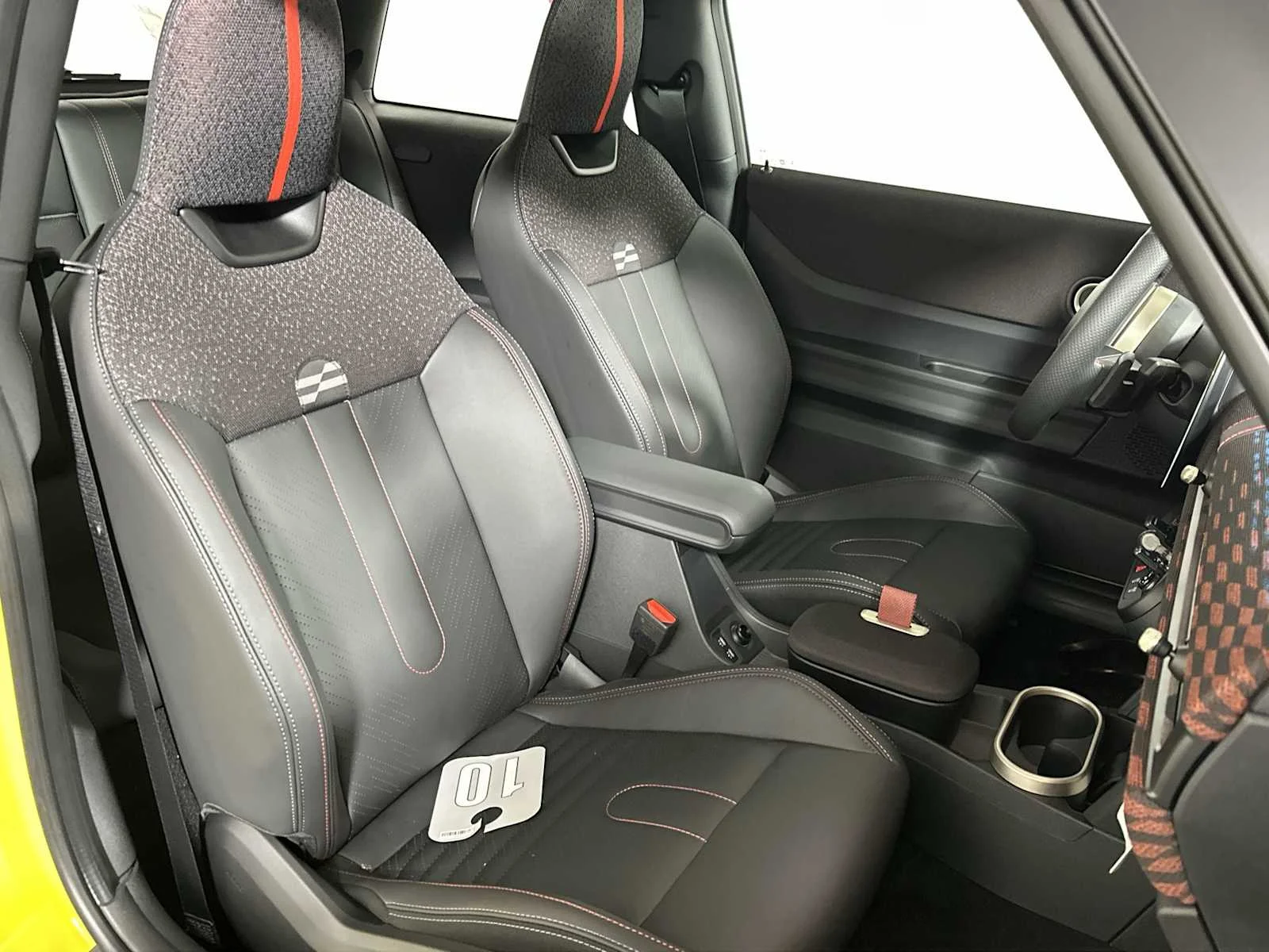 2026 MINI Hardtop 2 Door S - Photo 20