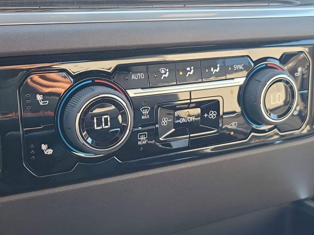 2026 Chevrolet Silverado 1500 RST - Photo 34
