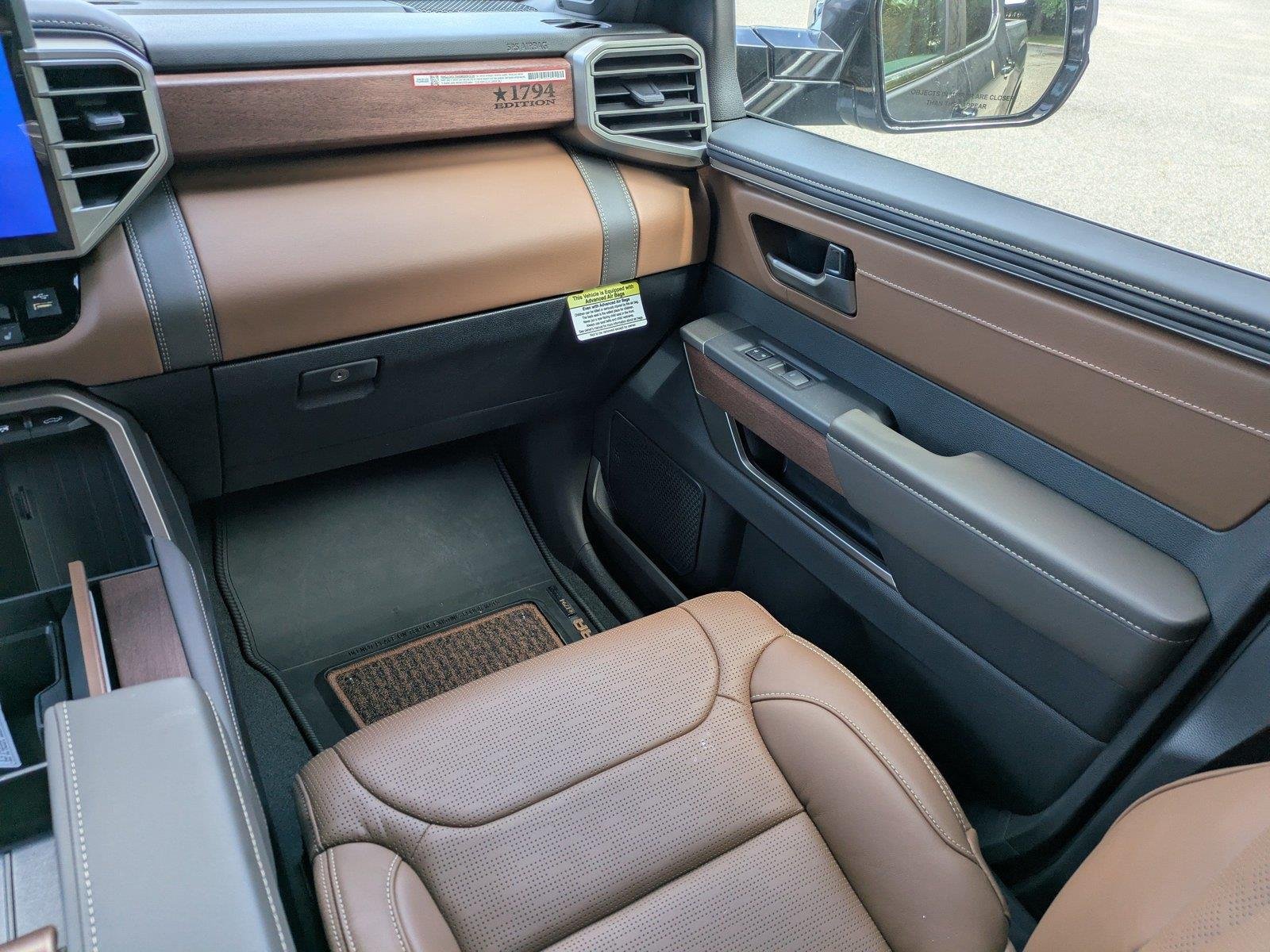 2026 Toyota Tundra 1794 Edition - Photo 16