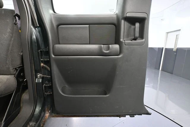 Used 2003 Green Chevrolet LS image 26