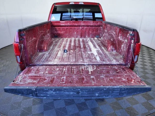 Used 2020 Red Ford XLT image 11