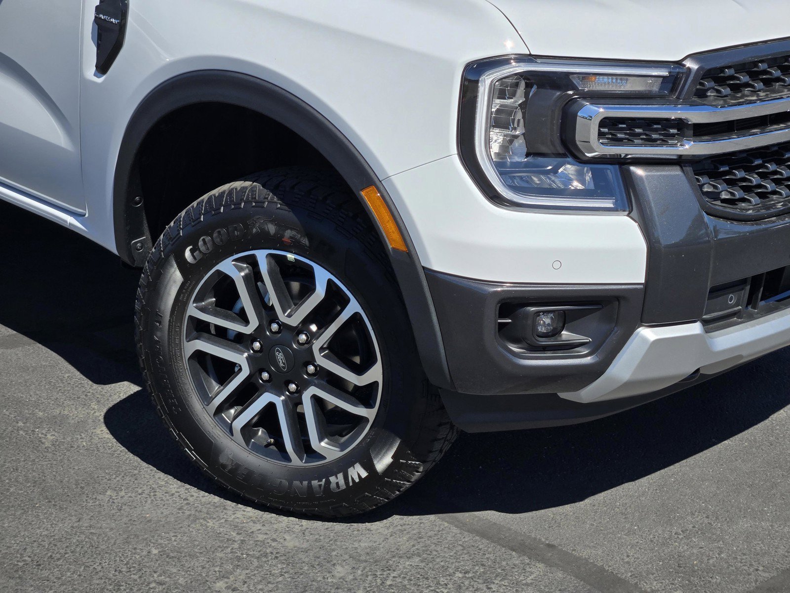 New 2026 Oxford White Ford Lariat® image 6