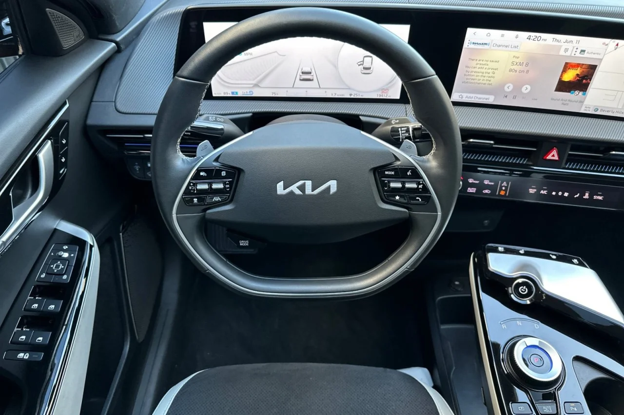 Used 2024 RED Kia GT-Line image 12