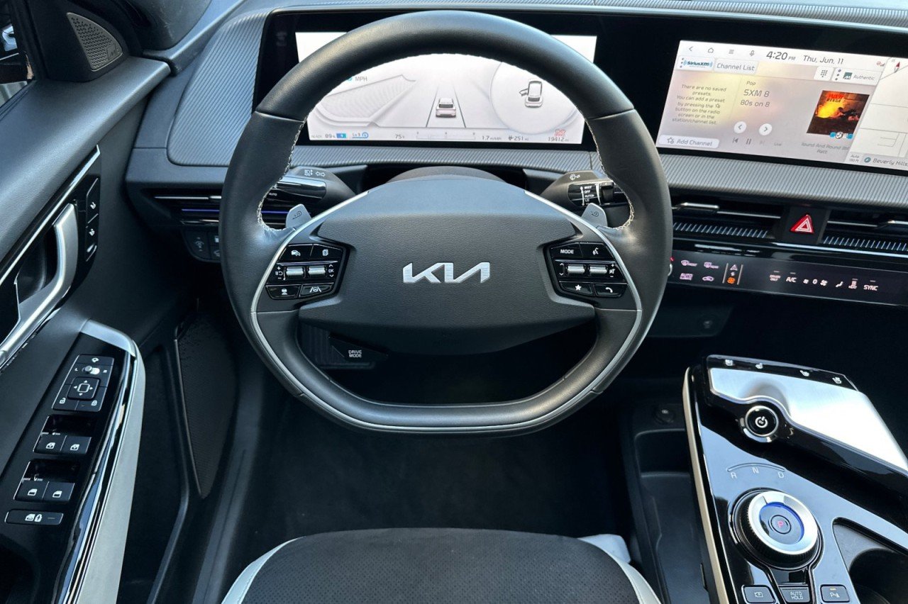 Used 2024 RED Kia GT-Line image 12