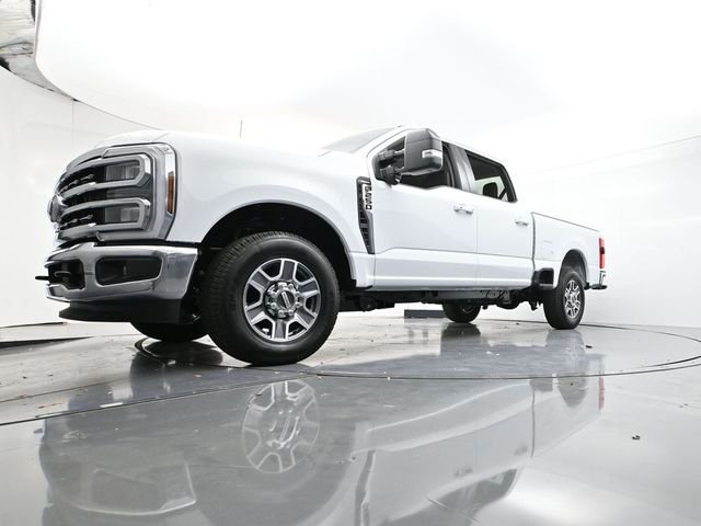 New 2026 Oxford White Ford F-250® Lariat® image 28