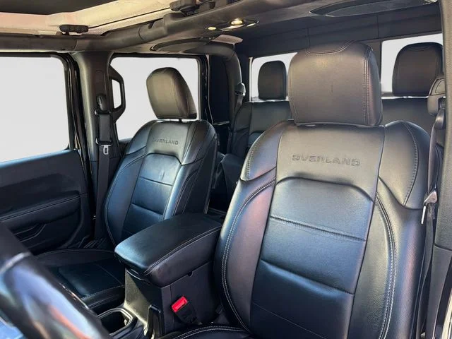 Used 2020 Black Jeep Overland image 21