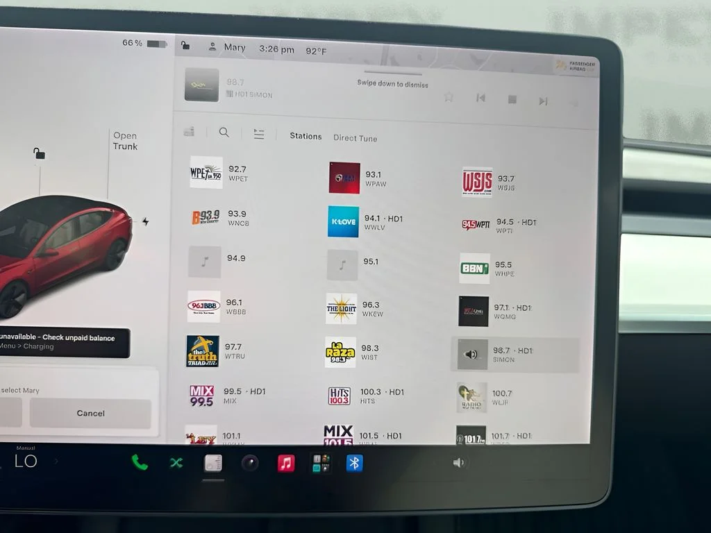 Used 2022 Red Tesla Long Range image 9