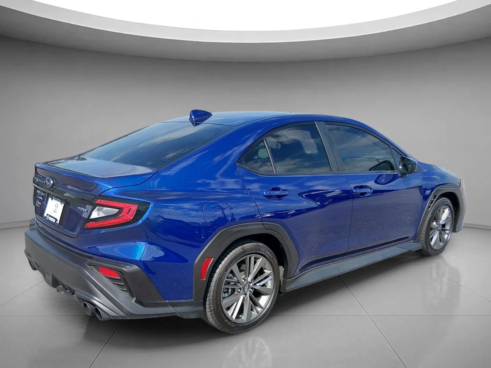 Used 2024 Sapphire Blue Pearl Subaru BASE image 5