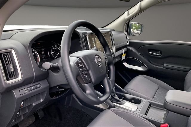 New 2026 Glacier White Nissan Crew Cab SV image 7