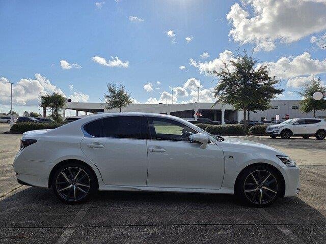 Used 2016 Ultra White Lexus F Sport image 5