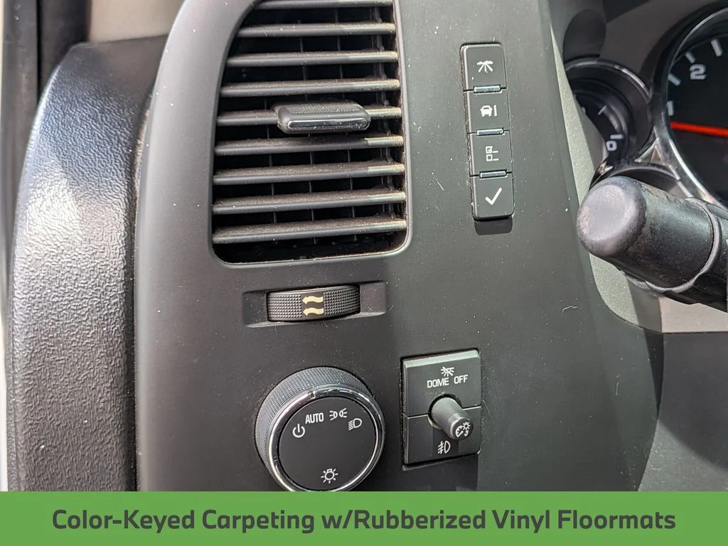 Used 2012 Silver Chevrolet LT image 32