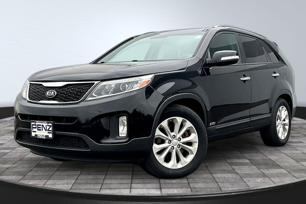 Used 2014 Black Kia EX image 1