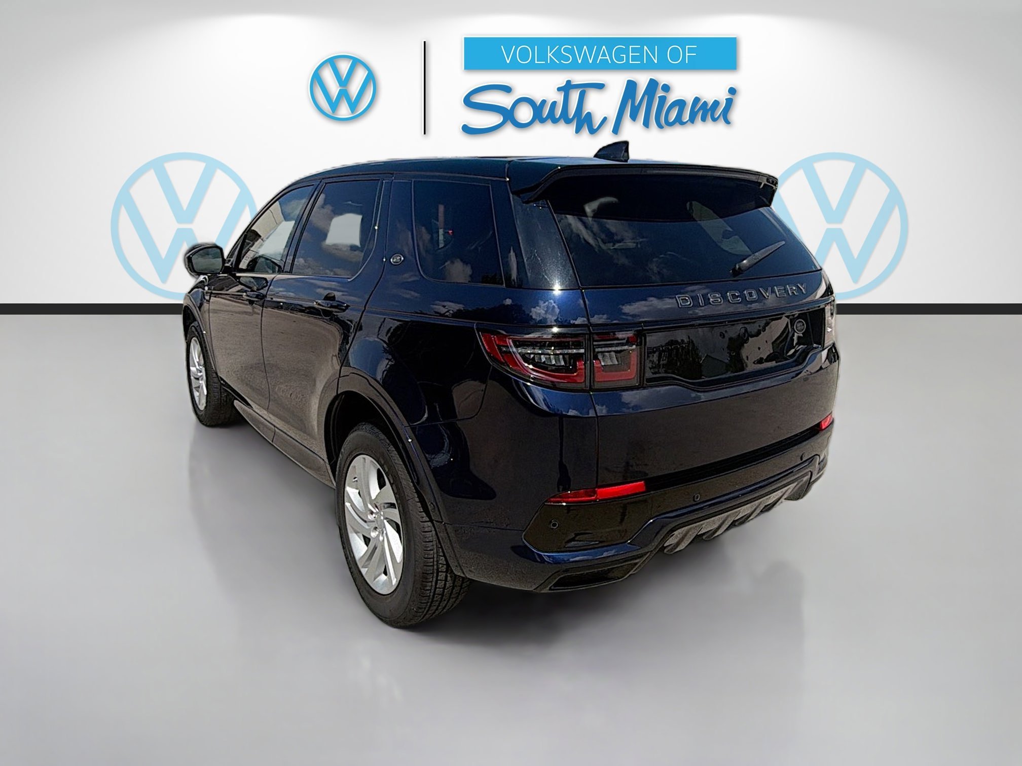 Used 2021 Blue Land Rover S R-Dynamic image 5