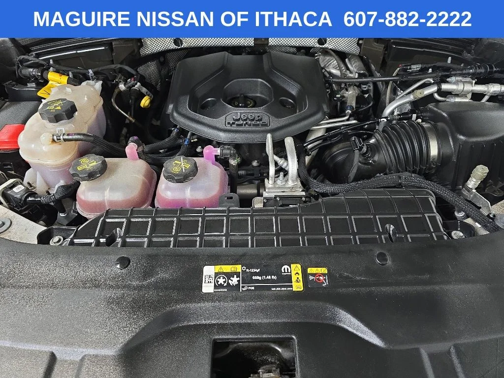 Used 2023 Brown Jeep 4xe image 13