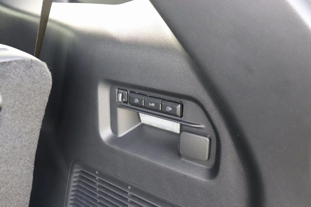 New 2026 Space White Metallic Ford Tremor® image 11