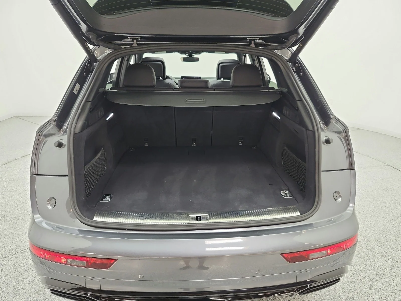 Used 2024 Daytona Gray Pearl Effect Audi S line Premium Plus image 19