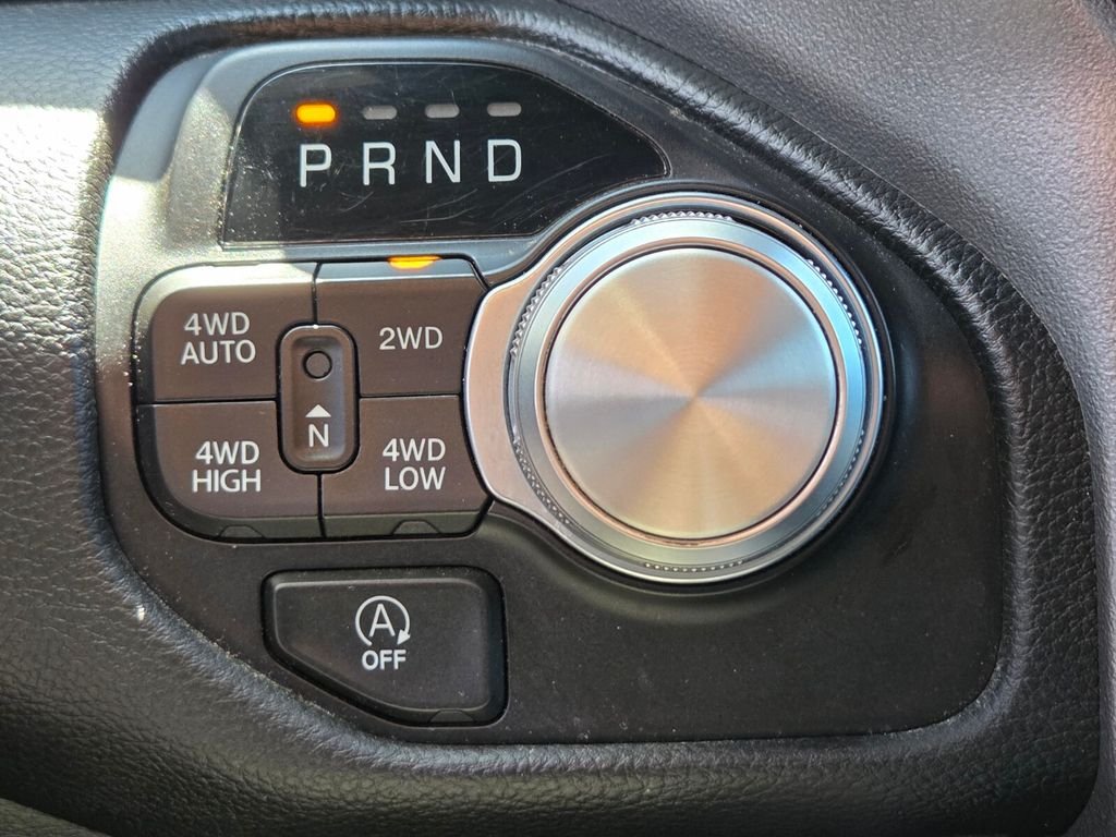 Used 2023 White Ram Laramie image 31