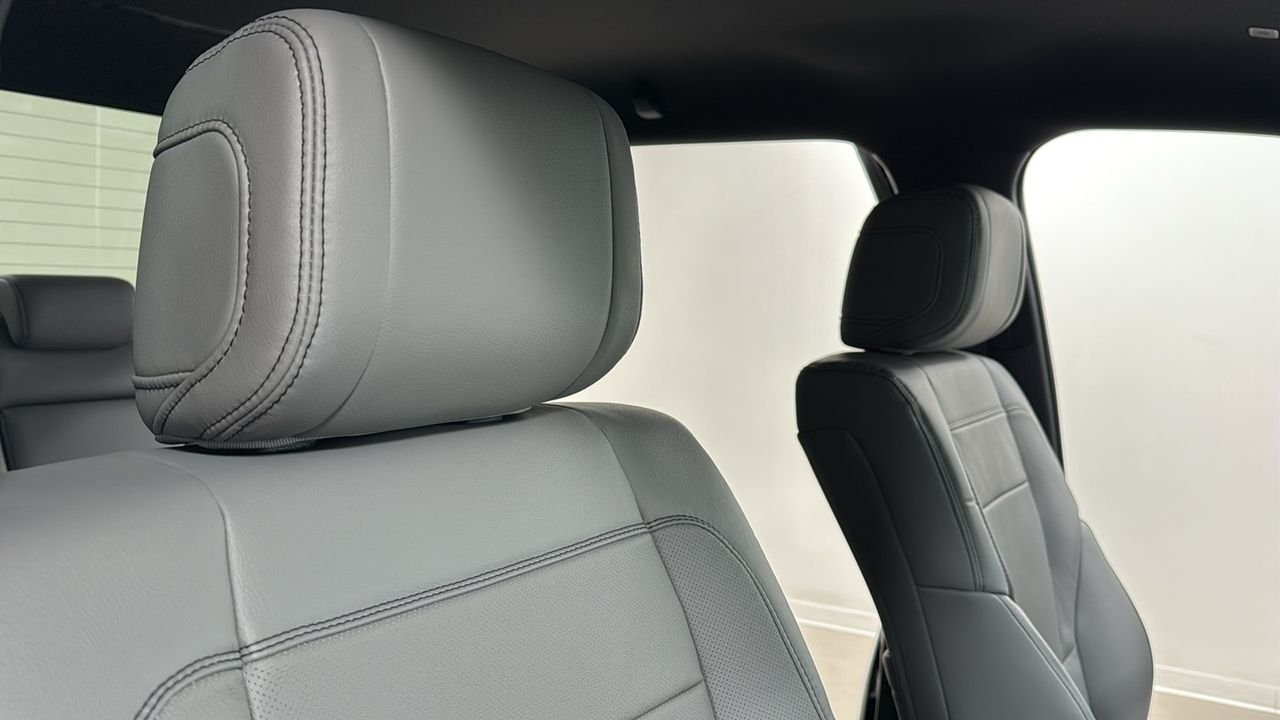 2026 Toyota Tundra SR5 - Photo 19