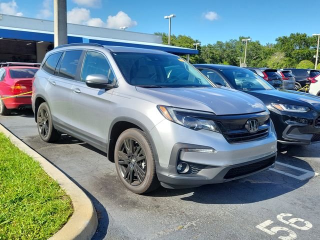 2022 Honda Pilot SE AWD's photo