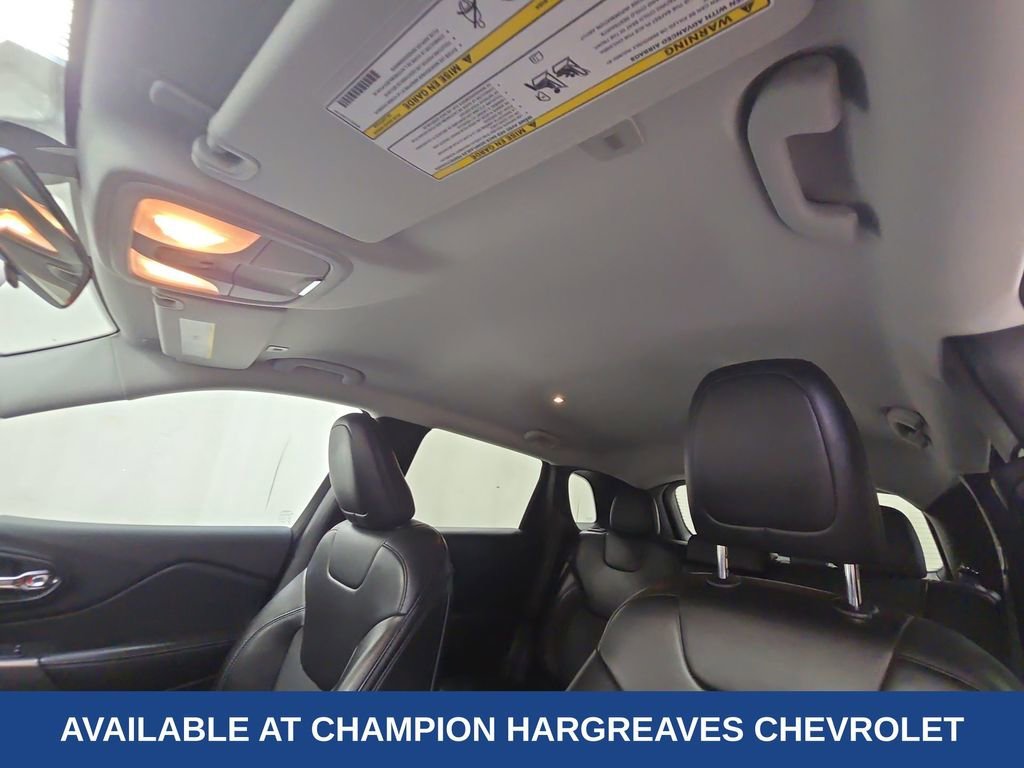 2019 Jeep Cherokee Latitude Plus - Photo 26
