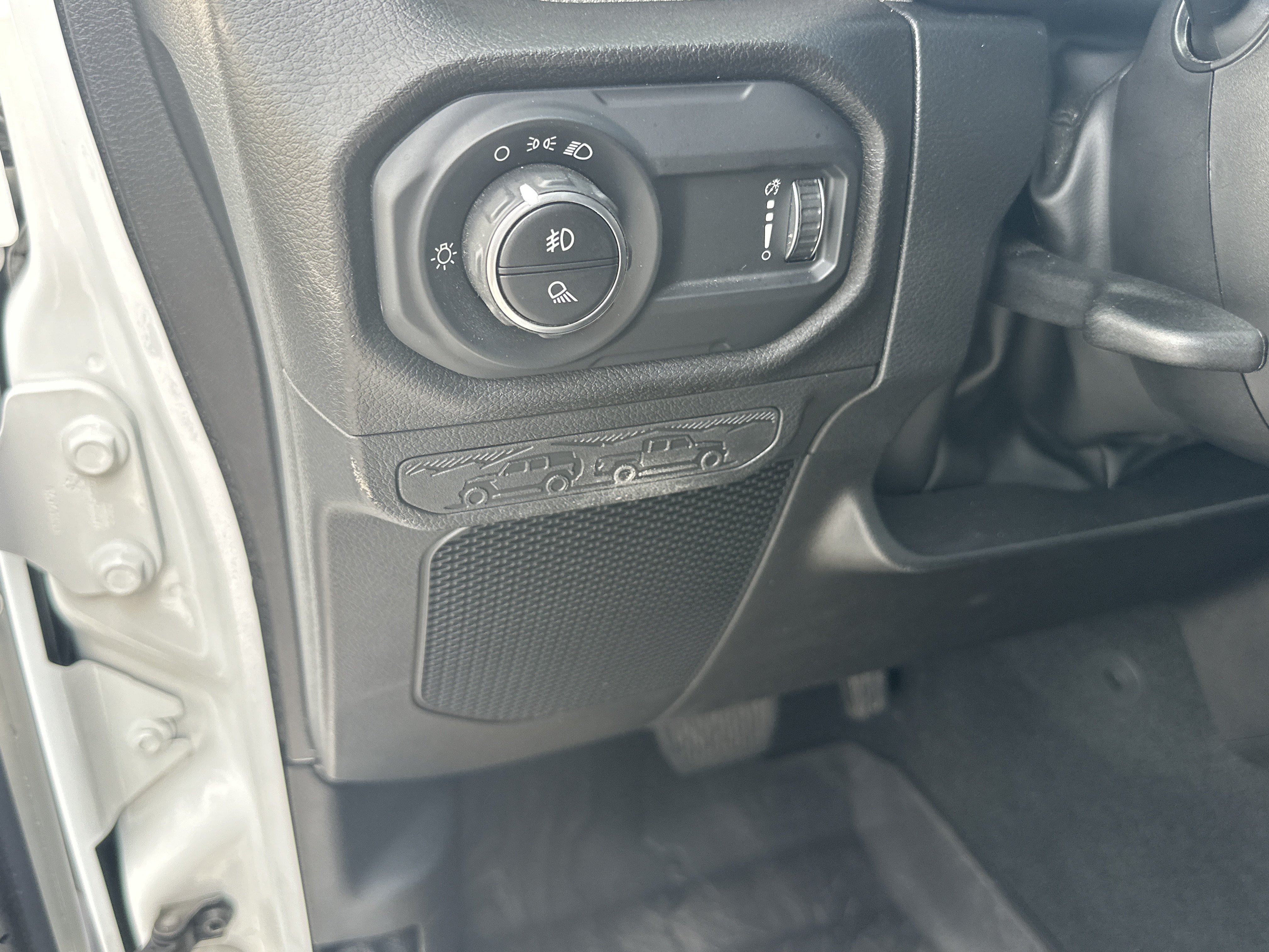 Used 2024 Bright White Clearcoat Jeep Sport image 28