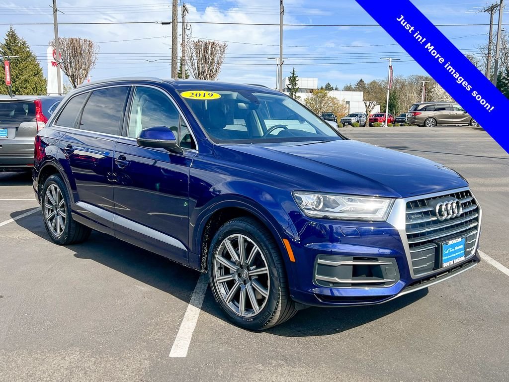 2019 Audi Q7 Premium