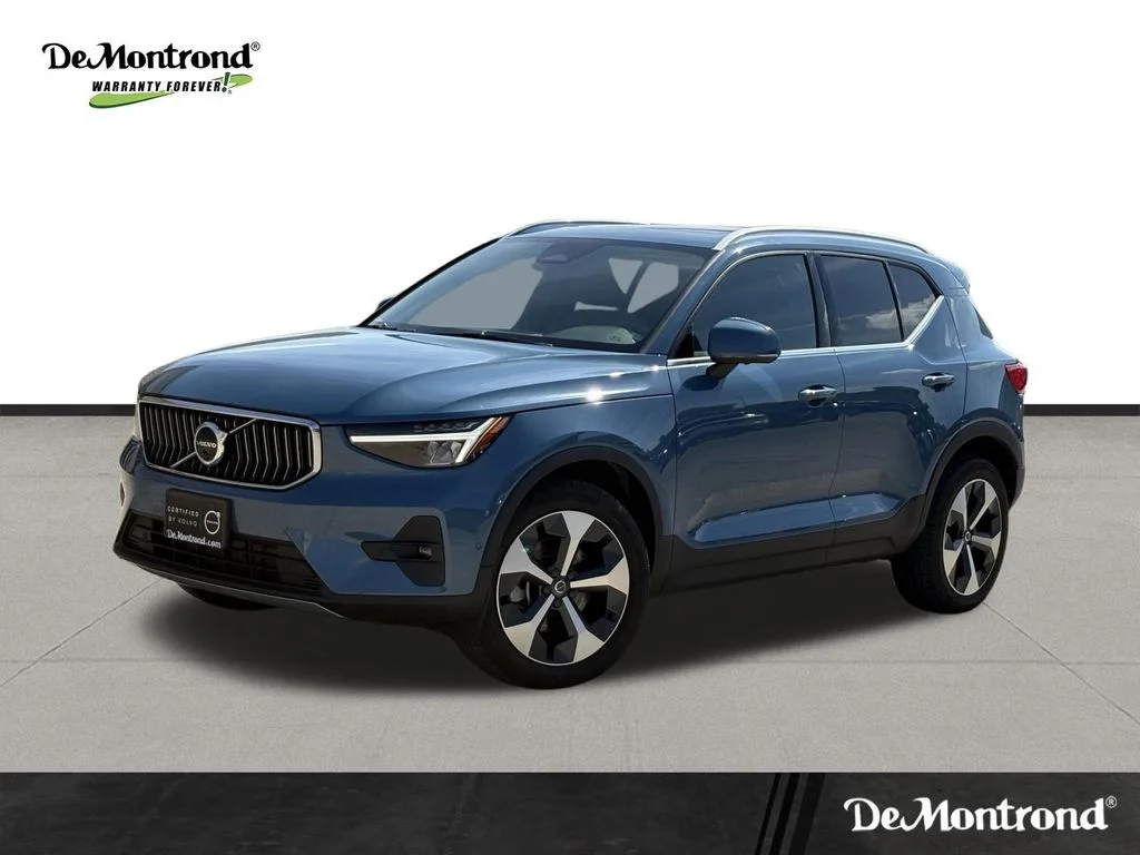 2023 Volvo XC40 B5 Plus Bright AWD's photo