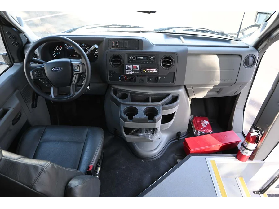 2026 Ford E-Series Cutaway Base - Photo 24