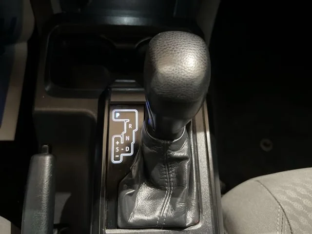 2022 Toyota Tacoma SR - Photo 14
