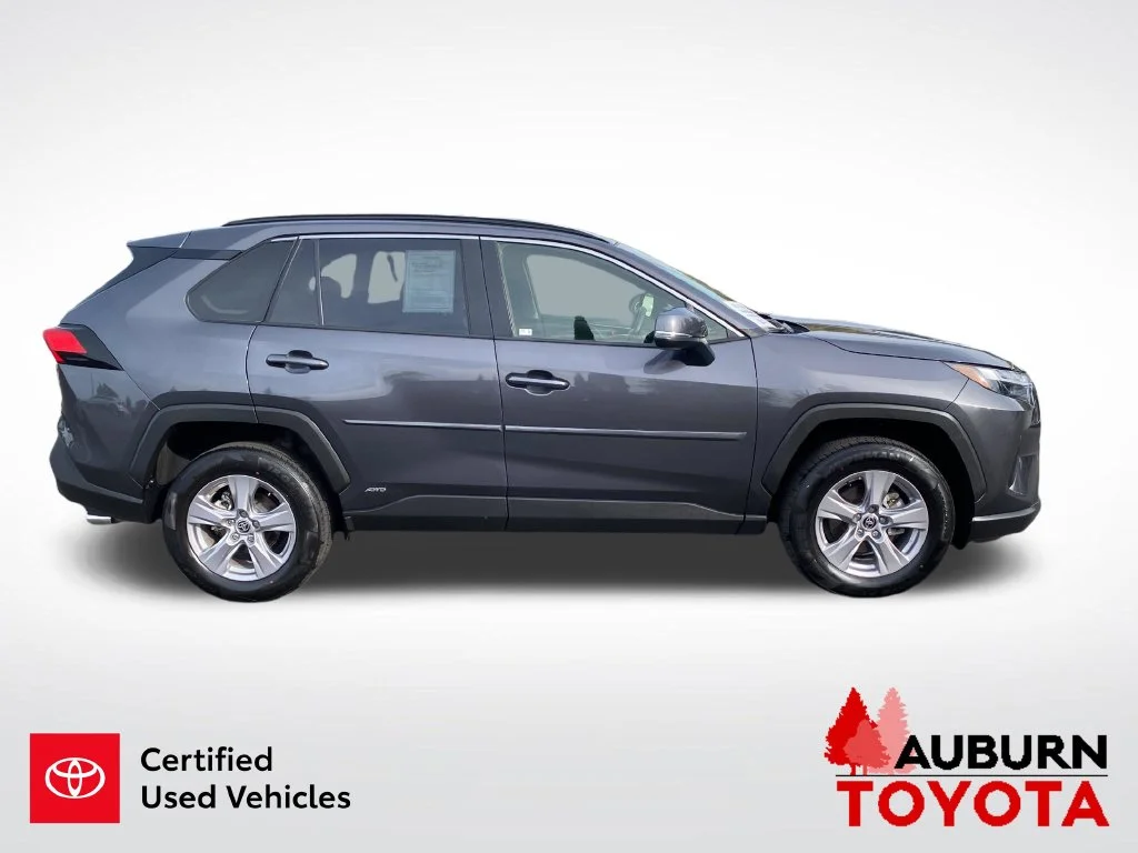 Certified Used 2025 Magnetic Gray Metallic Toyota XLE image 5