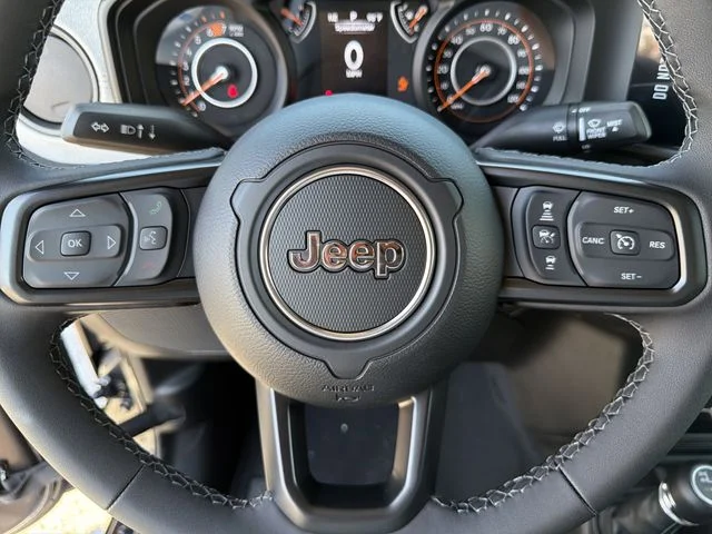 New 2026 Granite Crystal Metallic Clear-Coat Exterior Paint Jeep Sport S image 28