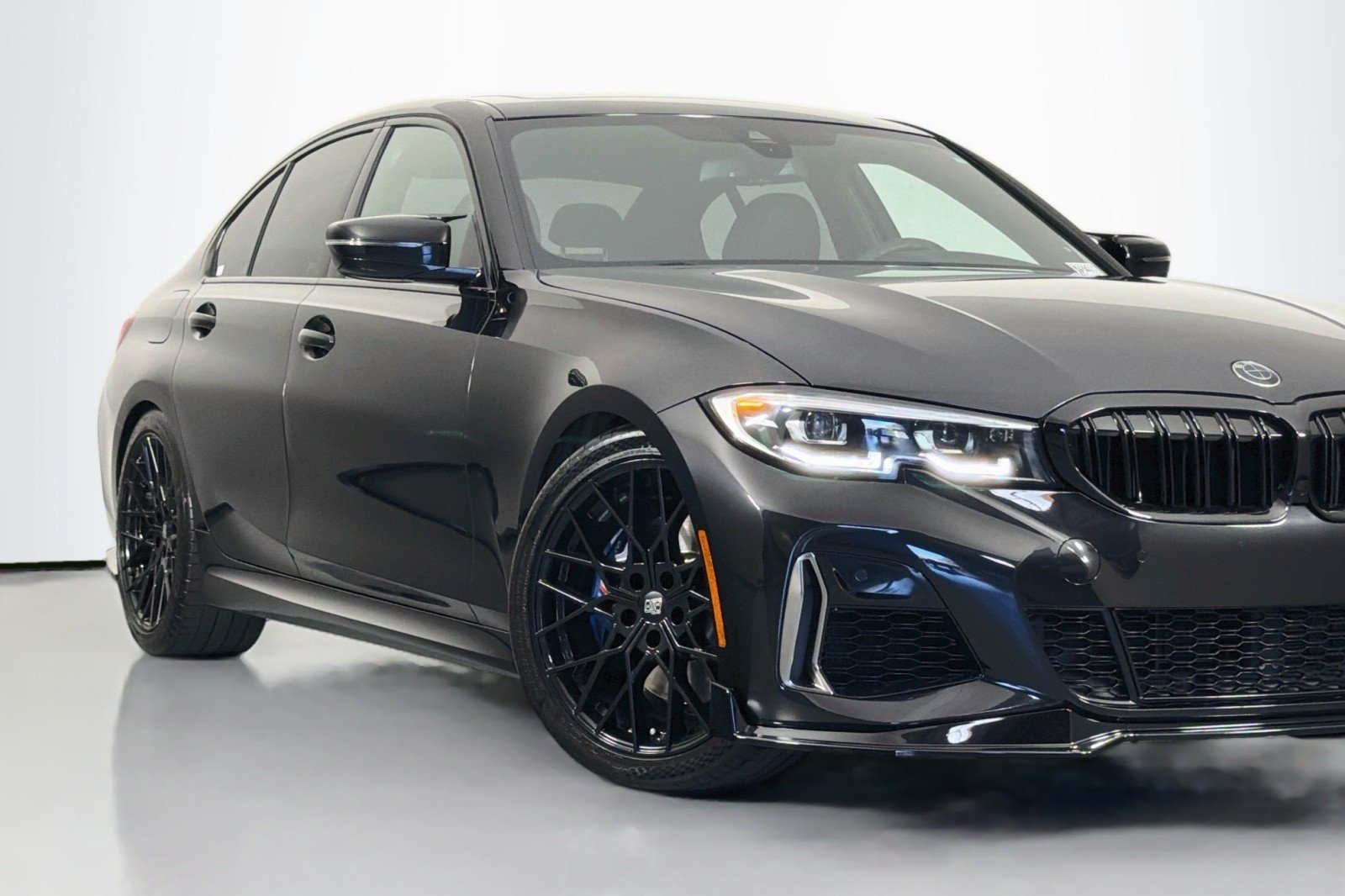 Used 2020 Black Sapphire Metallic BMW M340i image 14
